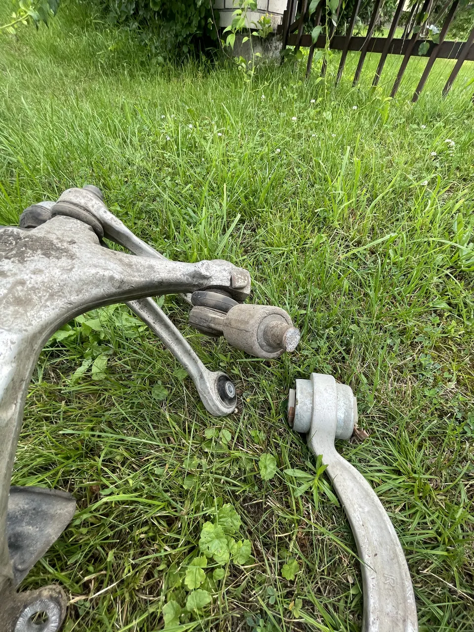 Mobile mechanic at work on location